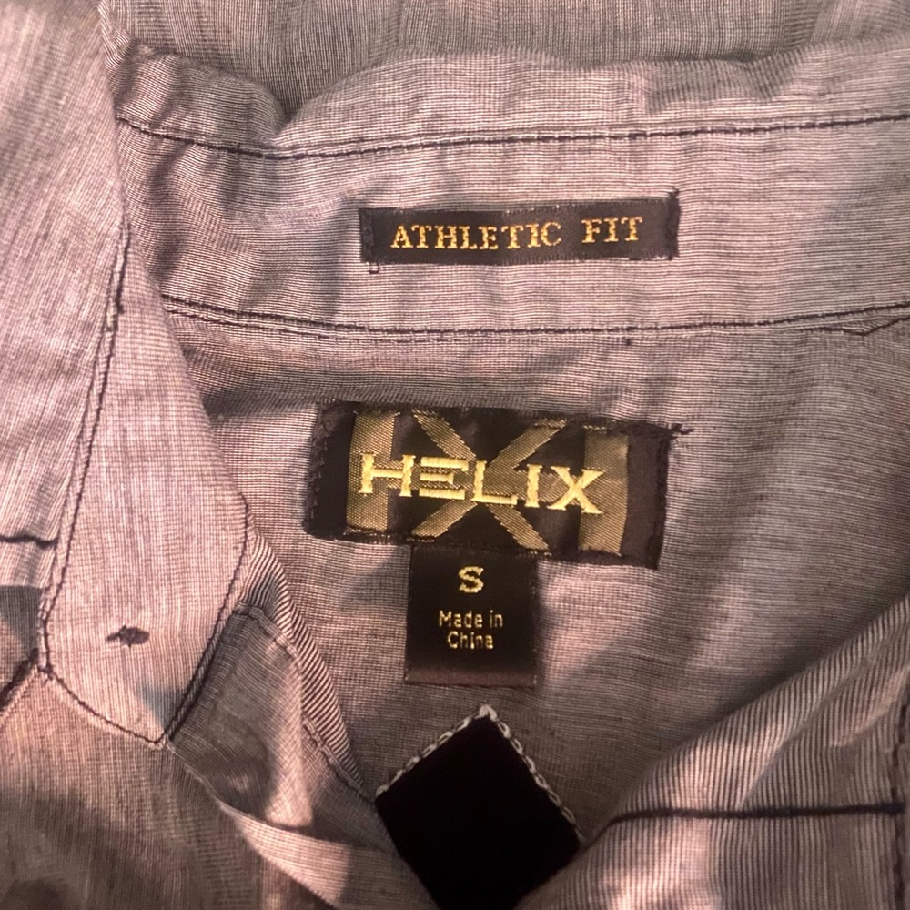 Helix Athletic Fit Embroidered Dress Shirt Small - Picture 6 of 6